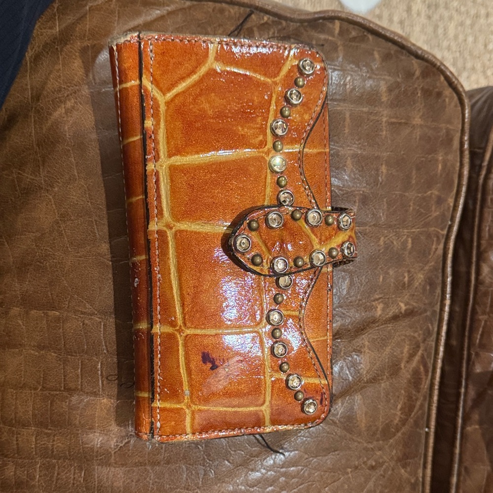 Women's Croc-Embossed Studded Wallet - Orange